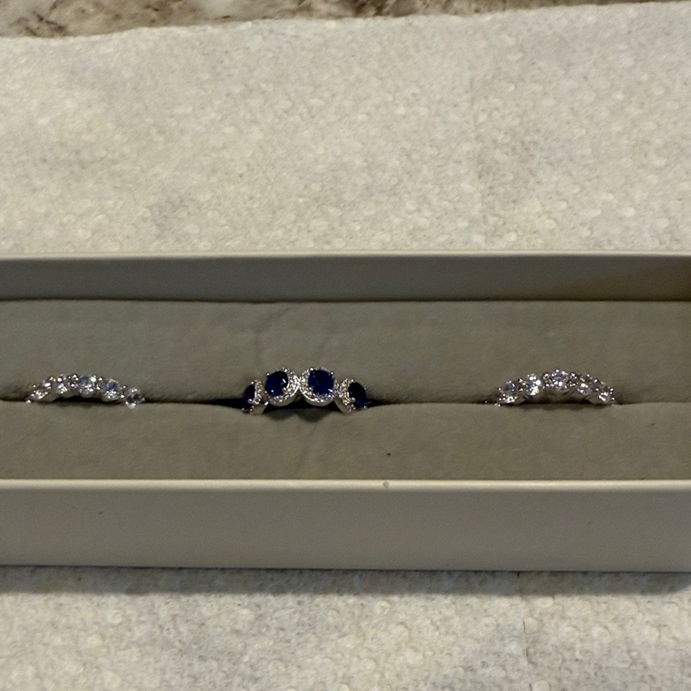 Three piece ring set, size 7